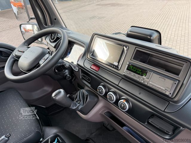 Muut MITSUBISHI Fuso Canter 6S15 ABSETZKIPPER