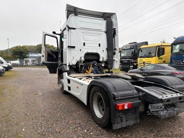 Cap tractor standard MERCEDES-BENZ Actros 5 L-Fahrerhaus 1846