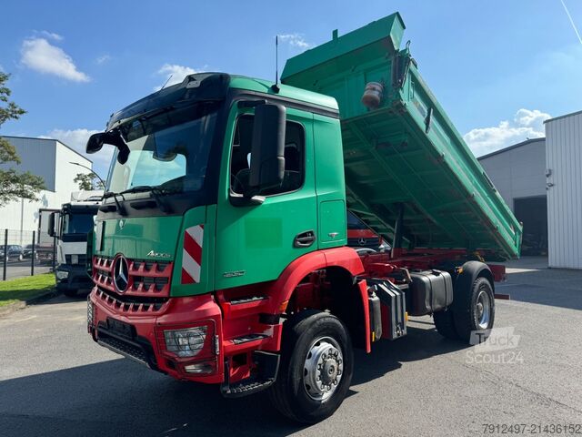 Dreiseitenkipper LKW Mercedes-Benz Arocs 1830 BB 4X4 Meiller 3-Seiten