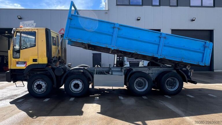 Kiper tovornjak Iveco EUROTRAKKER 340 E 34 (POMPE MANUELLE / LAMES / ...