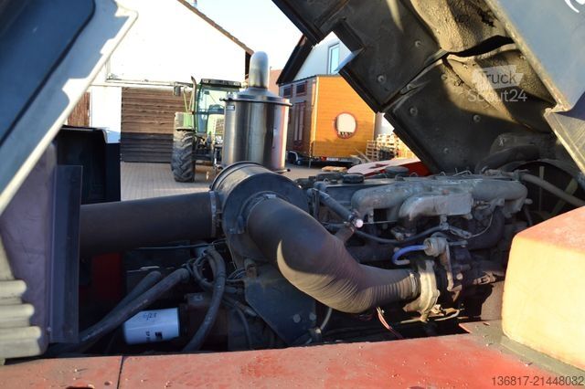 Chariot élévateur frontal LINDE H140D/02