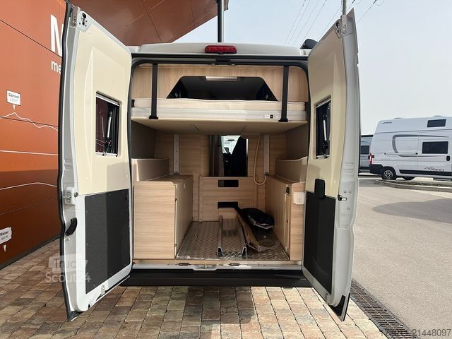 Camper van CHAUSSON V690 - Ready to camp