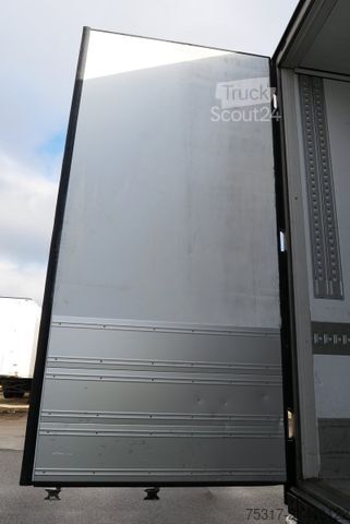 Koeloplegger SCHMITZ CARGOBULL SKO 24/ SLXi300/ DS / BLUMEN / TRENNWAND/BI TEMP