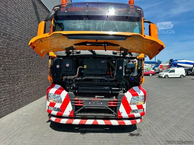 Zuigvoertuig MAN TGS 26.400 6X4 ZUIG/SPOELWAGEN