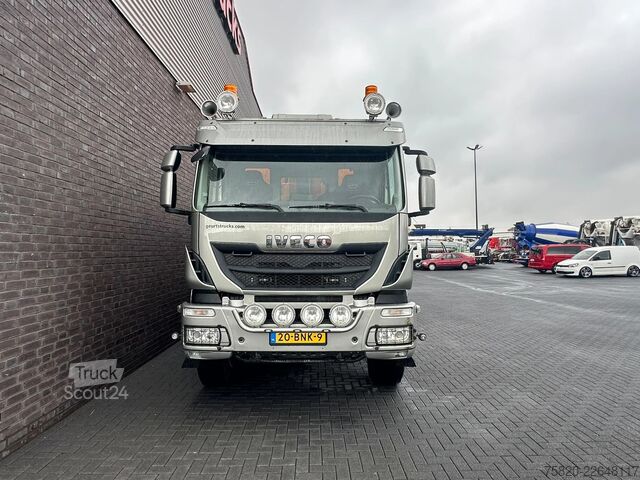 Kipper Iveco Trakker 500 10X4  KIPPER/TIPPER./PIET RUIZEVELD...