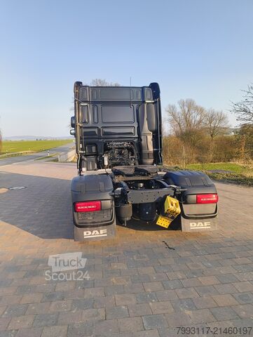 Sunkvežimis ir priekaba DAF XF 106