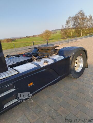 Sunkvežimis ir priekaba DAF XF 106