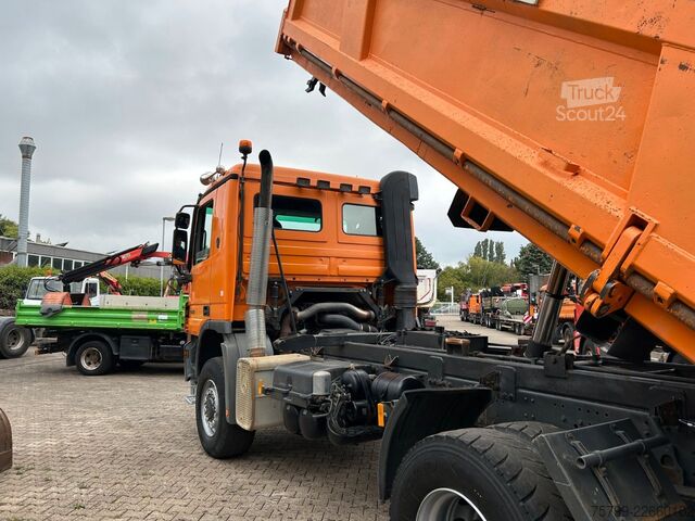 Camión volquete trilateral MERCEDES-BENZ 1850 V8 Actros 3Skipper + Bordmatik ALLRAD
