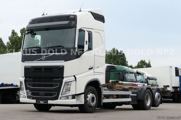 Kamion z zamenljivo nadgradnjo VOLVO FH 420 6x2 BDF Lift-/Lenkachse Euro 6