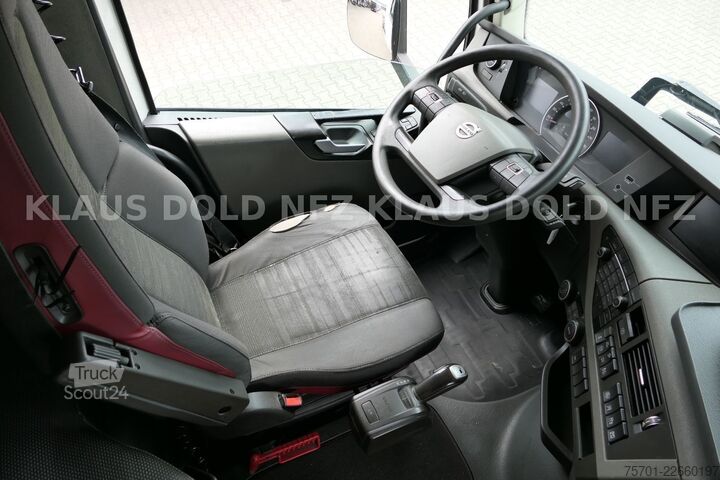 Kamion z zamenljivo nadgradnjo VOLVO FH 420 6x2 BDF Lift-/Lenkachse Euro 6