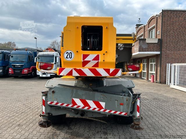 Sollevatore telescopico DIECI Drehbarer Teleskoplader Pegasus 40.25 TA mit JIB