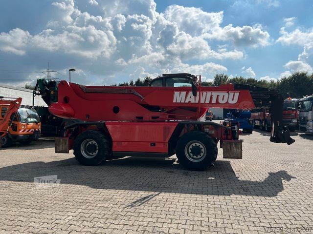 Chariot télescopique MANITOU Manitou MRT 2470 plus Privilege