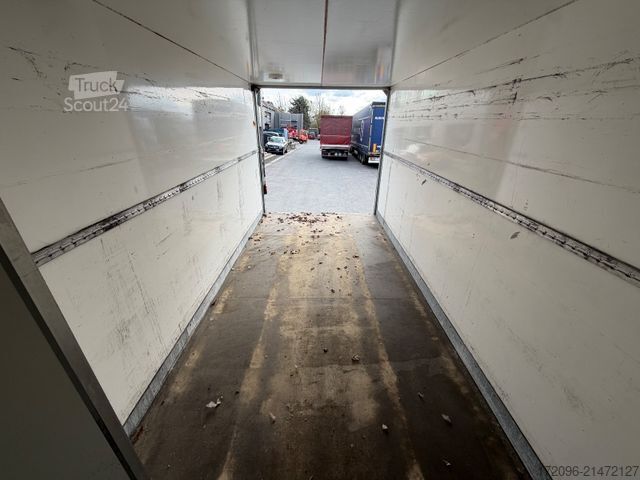 Vrachtwagen met bakwagen IVECO Daily 70c18 HiMatic Luft, Euro6, Lbw. Koffer