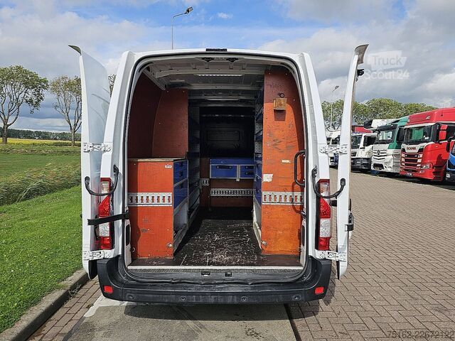 Kombi med högt tak RENAULT MASTER 2.3 CDI 135 L2H2