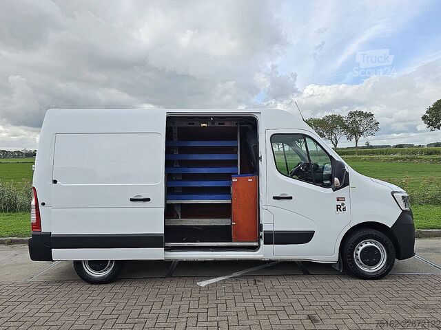 Kombi med högt tak RENAULT MASTER 2.3 CDI 135 L2H2