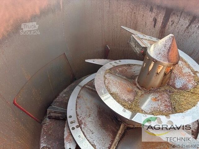 Silage technology Strautmann VERTI-MIX 1401