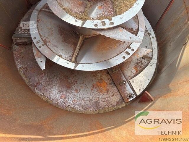 Silage technology Strautmann VERTI-MIX 1401