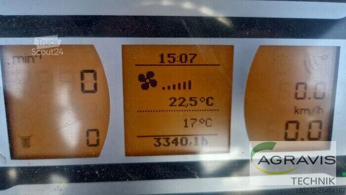 Tractor Fendt 828 VARIO S4