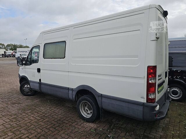 Karavan z visoko streho IVECO DAILY 35C13 L2H2 Dubbellucht DC!