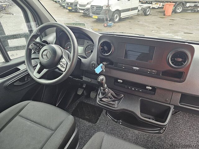 Kovček MERCEDES-BENZ SPRINTER 515 ac camera EURO6