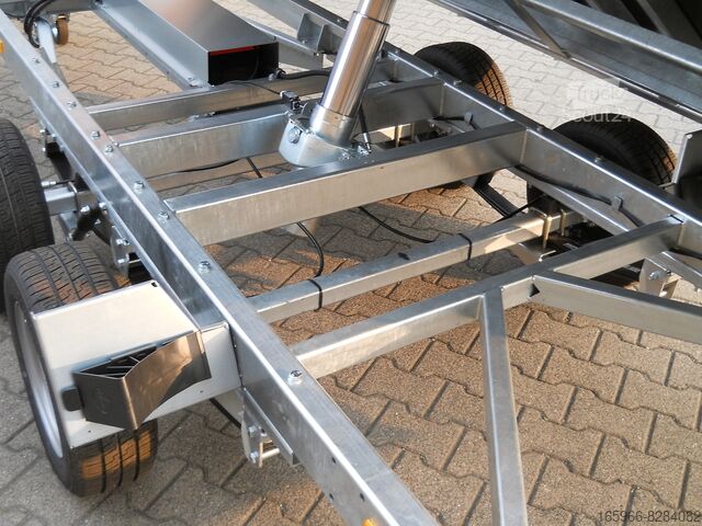 Samooskrba 3 strani Henra, Neues Modell KP353518, 3,5To, 3,5x1,85x0,3 m, parab.