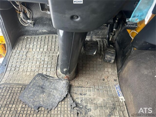 Flatbed MAN 8.163 LC planbil m/ Palfinger PC 2300 B kran, 3-ve