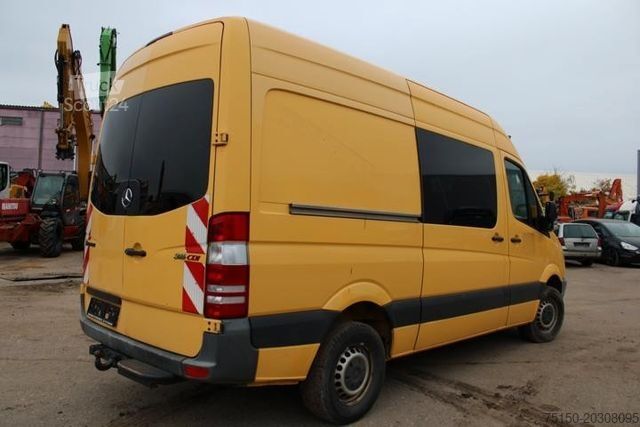 Magas tetős furgon MERCEDES-BENZ Sprinter 311 - MOTORSCHADEN - L2H2 - Nr.: 415