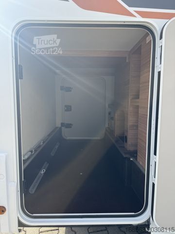 Half-integraal camper WEINSBERG CaraCompact MB 640 MEG Mercedes "Pepper"