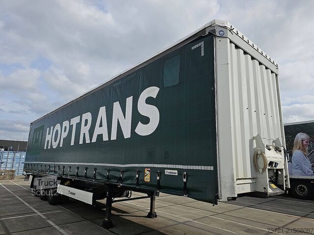 Przesuwne plandeki KRONE SD