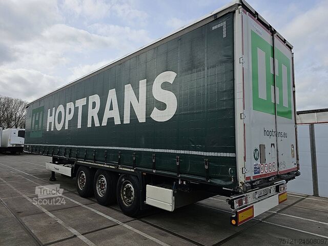 Przesuwne plandeki KRONE SD