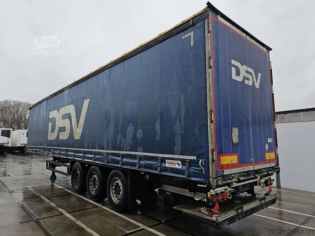 Sliding tarpaulins SCHMITZ SCB S3T TAILLIFT LBW KLEP