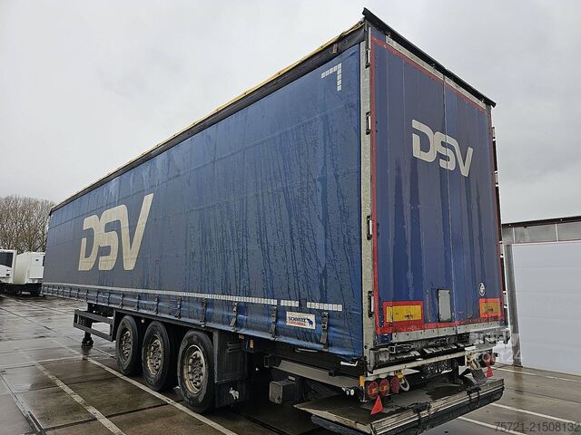 Sliding tarpaulins SCHMITZ SCB S3T TAILLIFT LBW KLEP