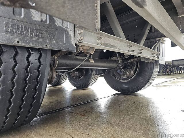 Sliding tarpaulins SCHMITZ SCB S3T TAILLIFT LBW KLEP