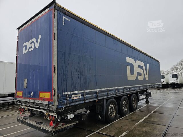 Sliding tarpaulins SCHMITZ SCB S3T TAILLIFT LBW KLEP