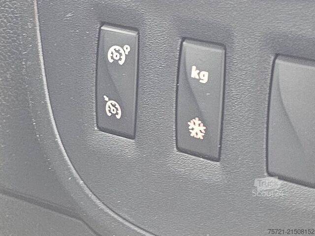 Nakladalna ploščad RENAULT MASTER T35