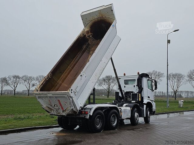 Benne MERCEDES-BENZ AROCS 3251