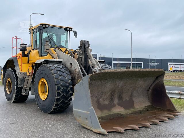Lader Volvo L220H