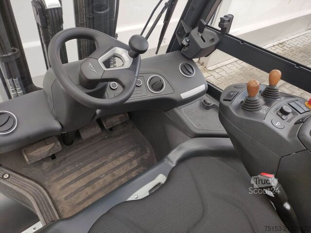 Električni – 4 kolesa Linde E30HL-01/600