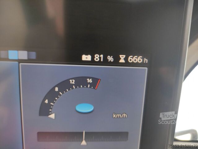 Električni – 4 kolesa Linde E30HL-01/600