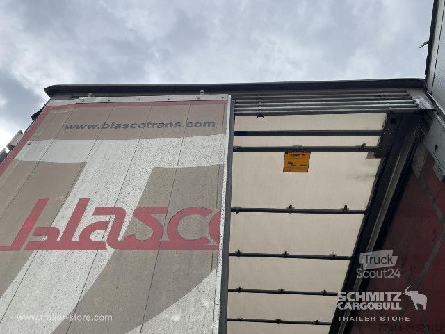 Otvorený náves s plachtou Schmitz Cargobull Curtainsider Standard