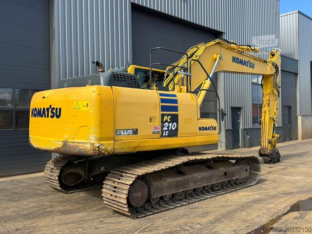 Beltegående gravemaskin Komatsu PC210LC-10