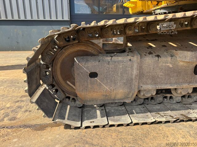 Beltegående gravemaskin Komatsu PC210LC-10