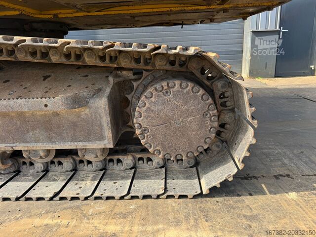 Beltegående gravemaskin Komatsu PC210LC-10