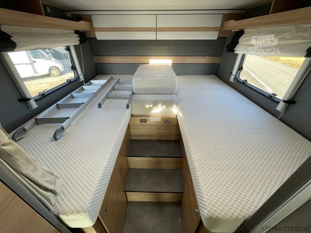Semi-integrated camper DETHLEFFS Just T 7052 EB mit Hubbett,Fiat,Markise,RFK