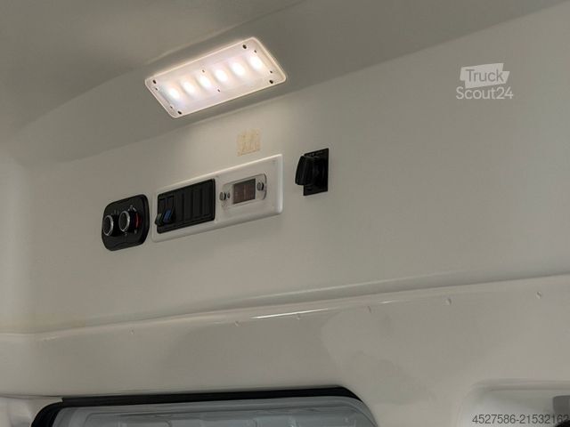 Fire truck FORD Transit Custom 340 L2 *RTW*KTW*KRANKENTRANSPORT