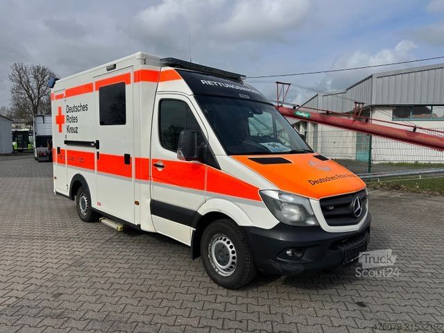 Feuerwehrfahrzeug MERCEDES-BENZ Sprinter 316 / RTW WAS Trage Liege