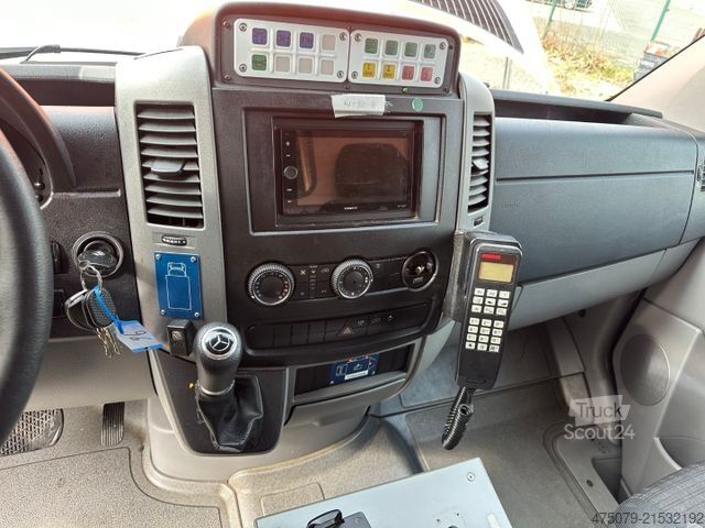 Feuerwehrfahrzeug MERCEDES-BENZ Sprinter 316 / RTW WAS Trage Liege