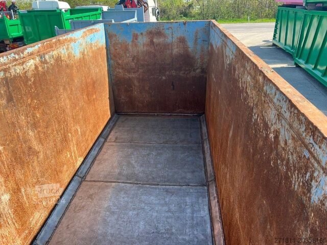 Kontejner s kavljem  CONTAINER SCARRABILE USATO A CIELO APERTO