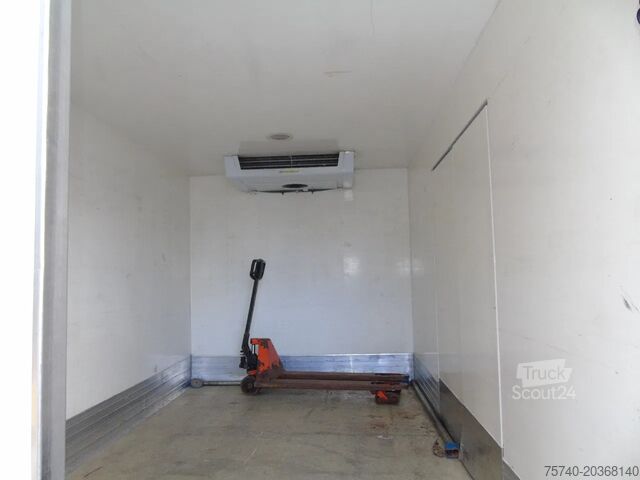 Рефрижераторная/морозильная транспортировка MAN TGL 10.250 + B.A.R loadlift + 3 SEATS +KONVECTA...