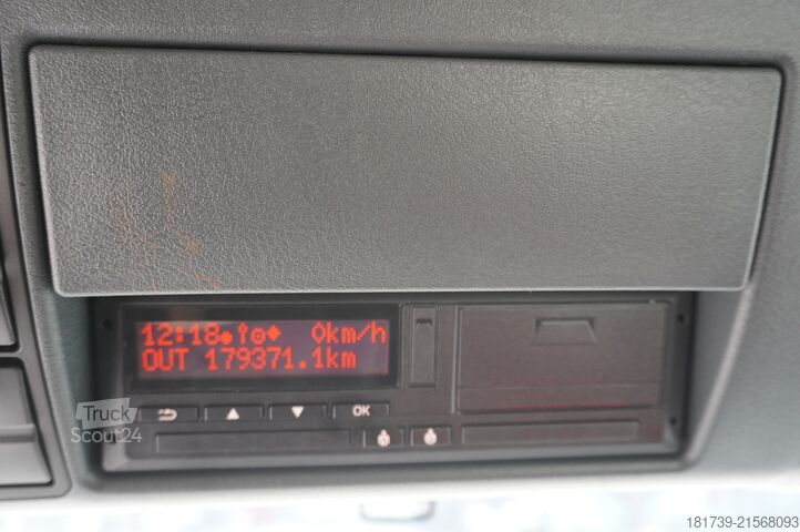 Plošina so žeriavom MAN TGS 26.420 6x4 / Fassi F215A.2.24